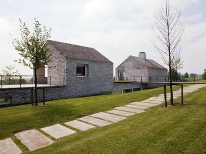 A Beautiful Contemporary Home Surrounded by Vast, Green Fields in Belgium by Stéphane Beel Architect (2)
