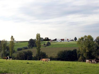 A Beautiful Contemporary Home Surrounded by Vast, Green Fields in Belgium by Stéphane Beel Architect (4)