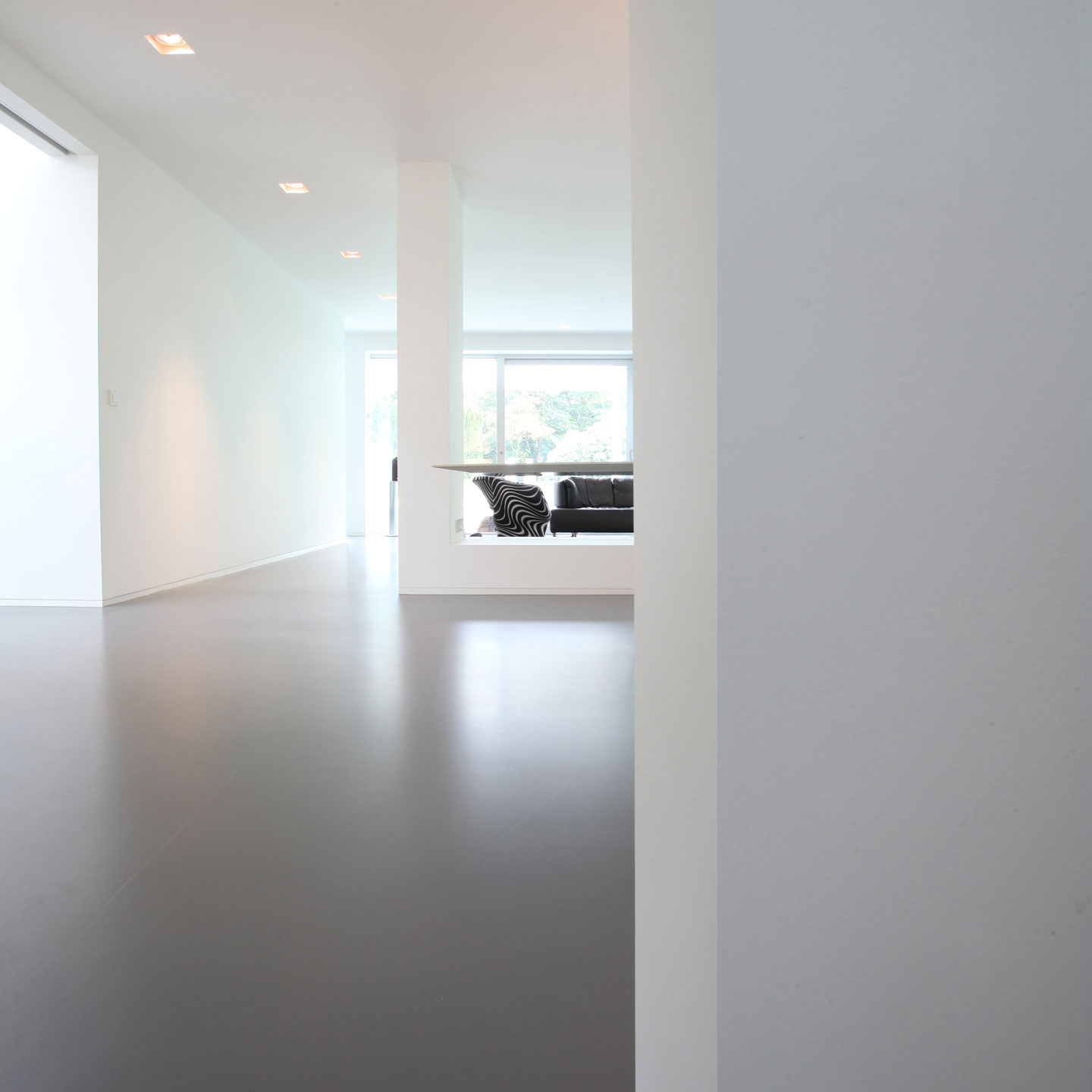 A Beautiful Contemporary Home with Strong Lines and Special Materials in Bilthoven, The Netherlands by Lab32 architecten (6)