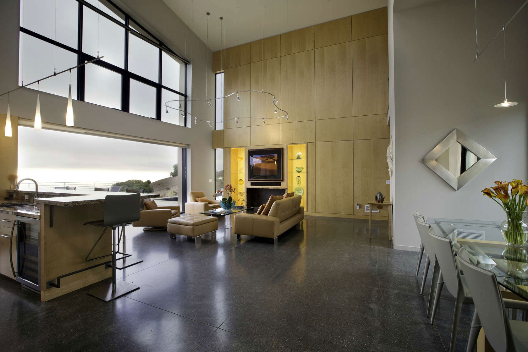 A Beautiful and Spacious Hillside Home Overlooking the Sonoma Valley, California by DNM Architect (8)