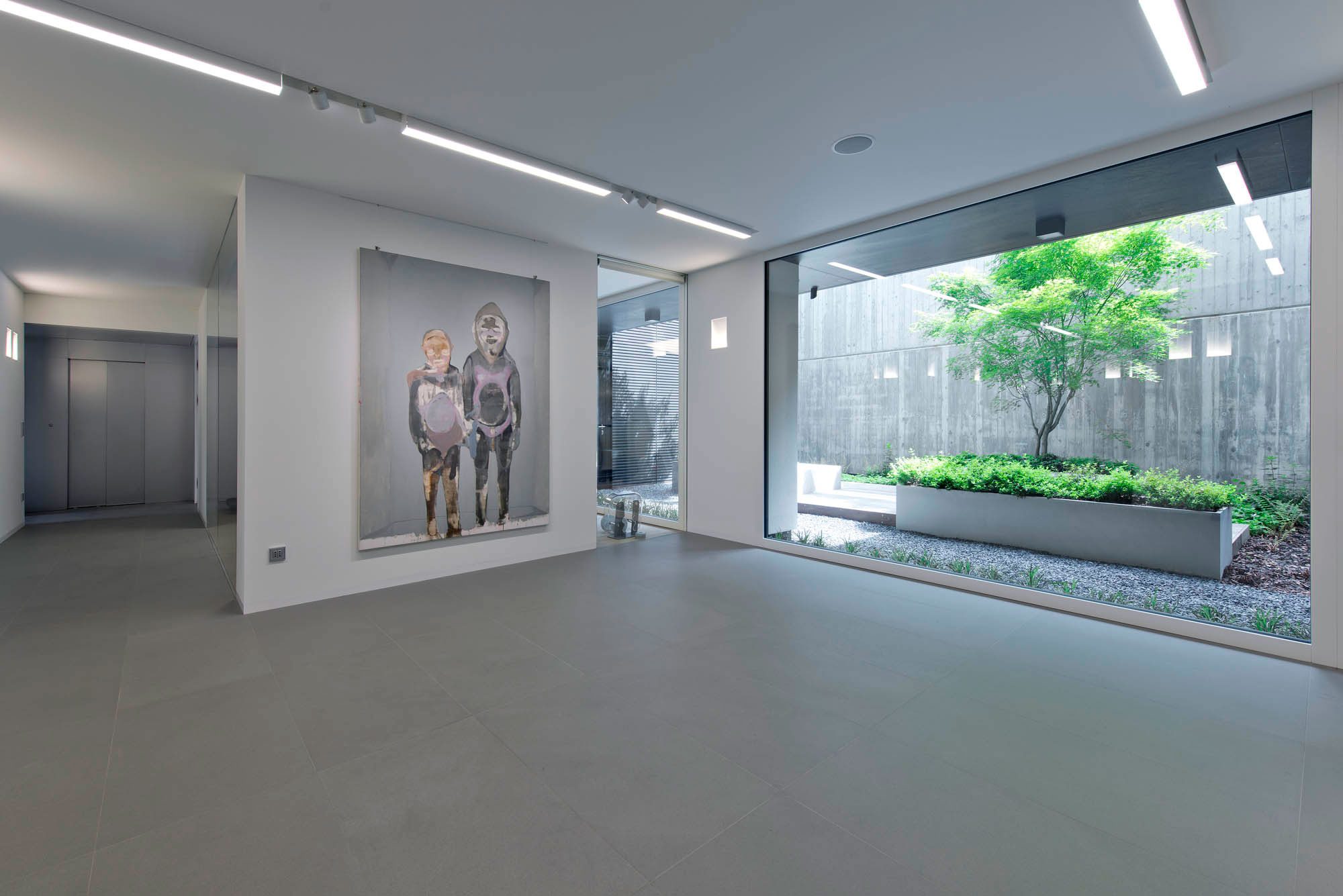 A Breathtaking Contemporary Home with Wonderful Landscaping in Trento, Italy by Pallaoro Balzan e Associati (30)