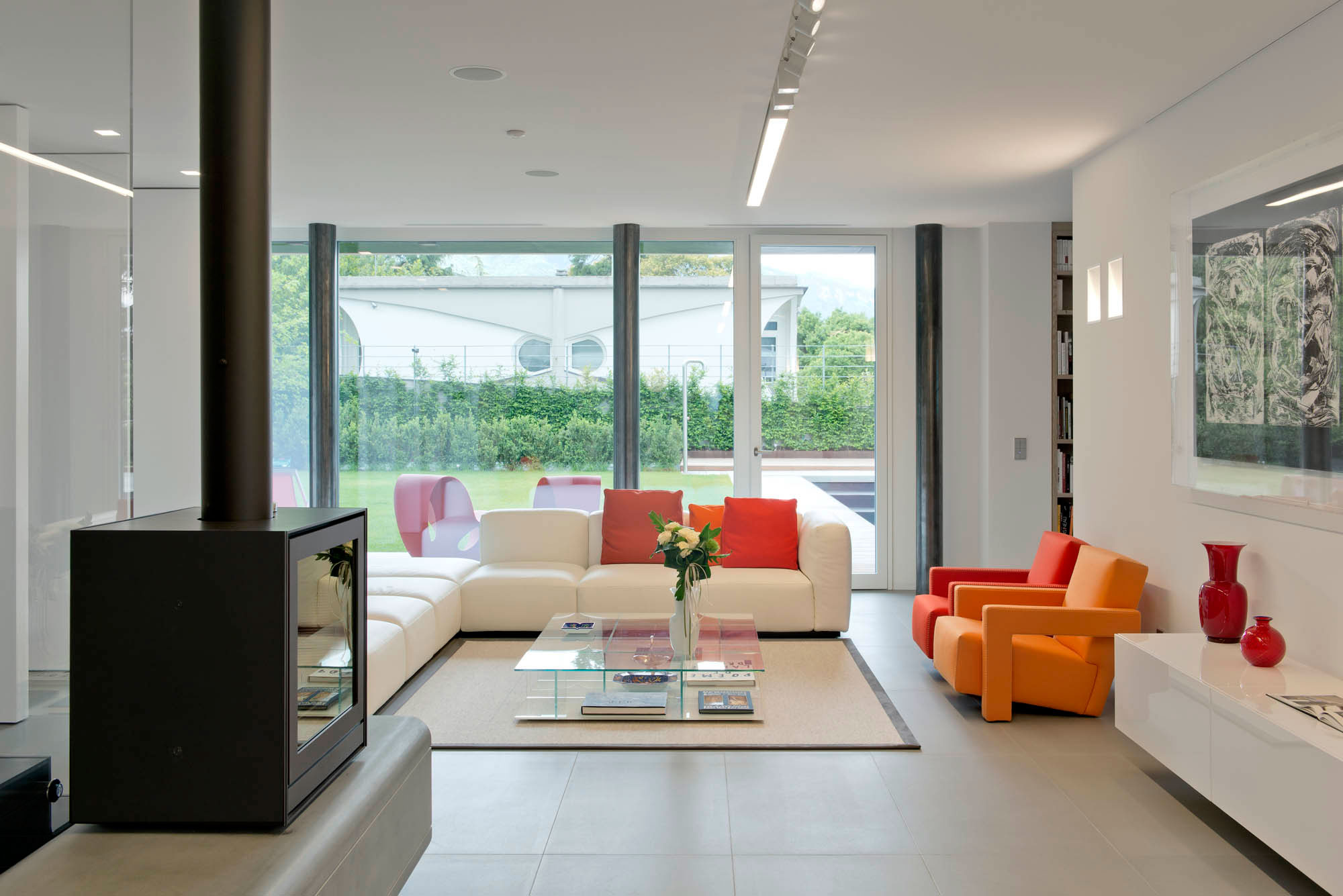 A Breathtaking Contemporary Home with Wonderful Landscaping in Trento, Italy by Pallaoro Balzan e Associati (35)