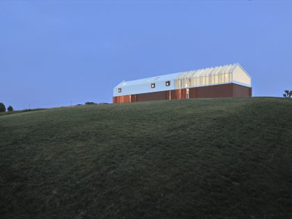 A Bright Long and Narrow Home with Contemporary and Permeable Facade in Polverigi, Italy by simone subissati architects (8)