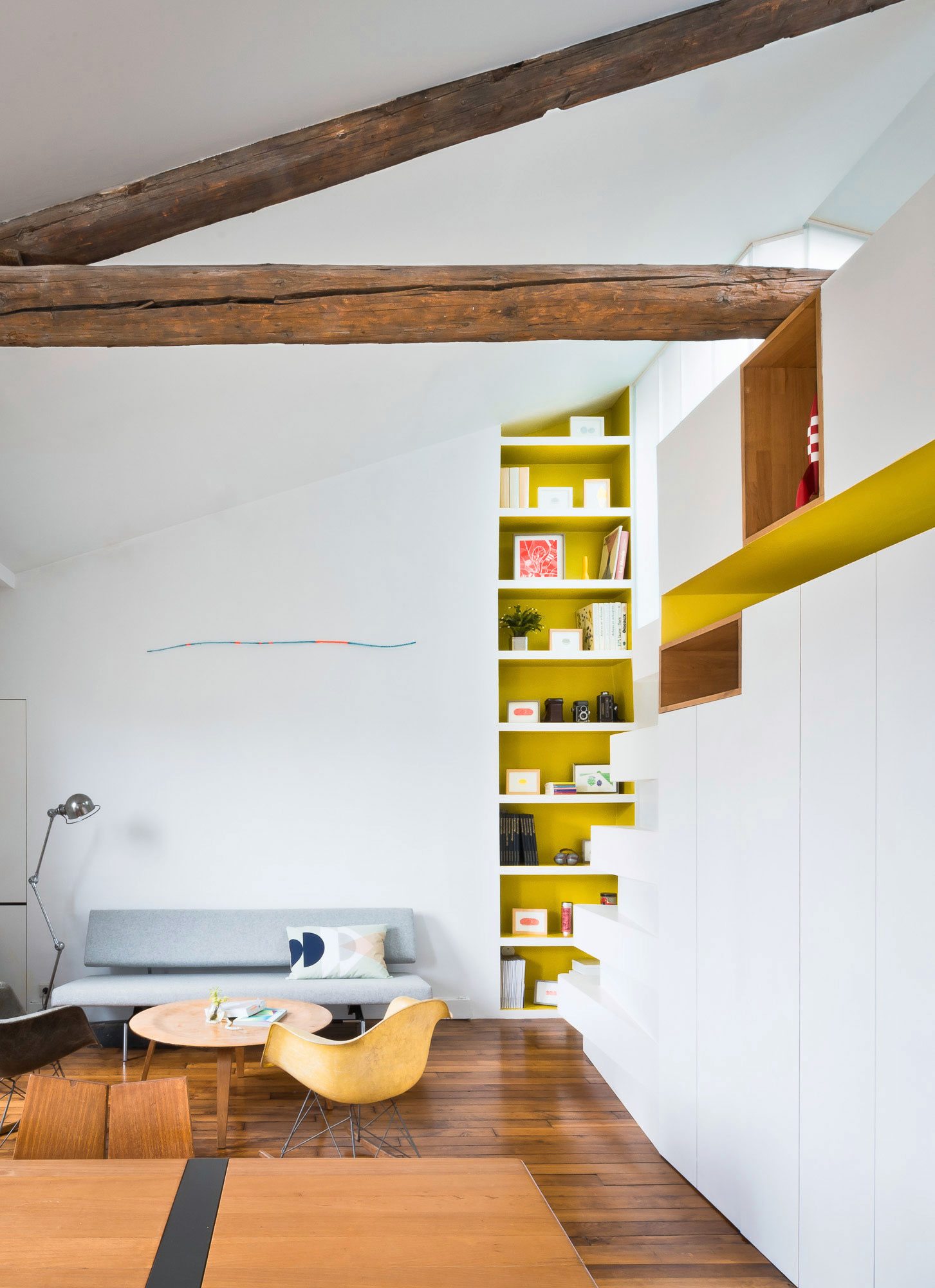 A Bright and Cheerful Modern Apartment for a Fashion Designer in Montmartre by SABO Project (3)