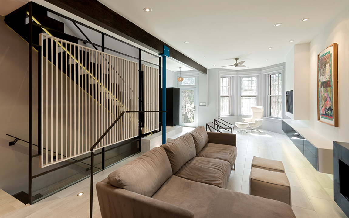 A Bright and Colorful Modern Row House with Playful Details in Washington, DC by KUBE Architecture (2)