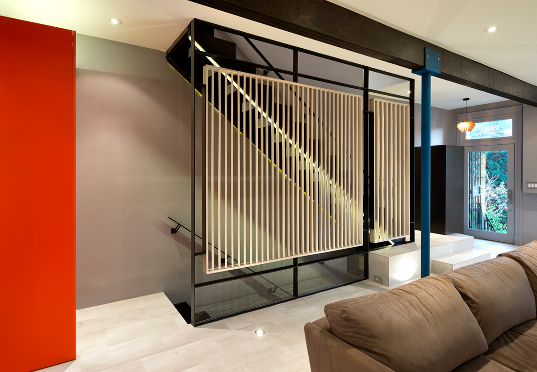 A Bright and Colorful Modern Row House with Playful Details in Washington, DC by KUBE Architecture (3)