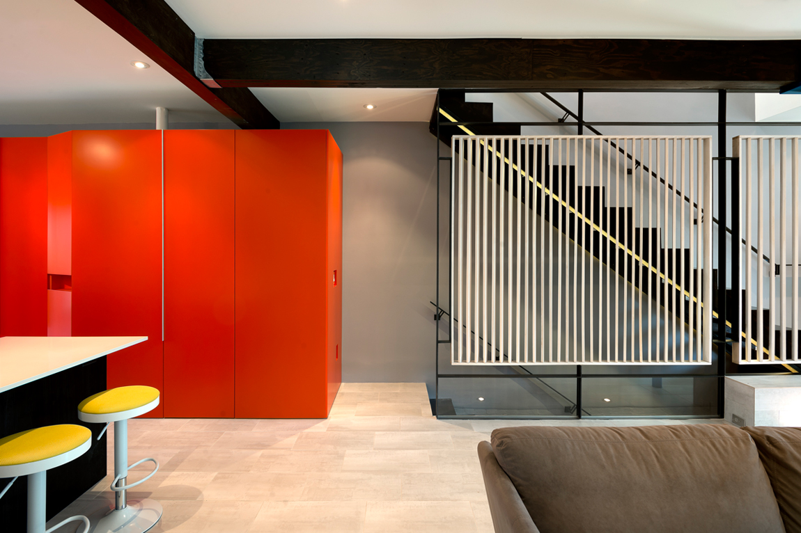 A Bright and Colorful Modern Row House with Playful Details in Washington, DC by KUBE Architecture (4)