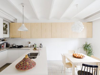 A Bright and Lively Contemporary Home in Barcelona by Anna & Eugeni Bach (4)