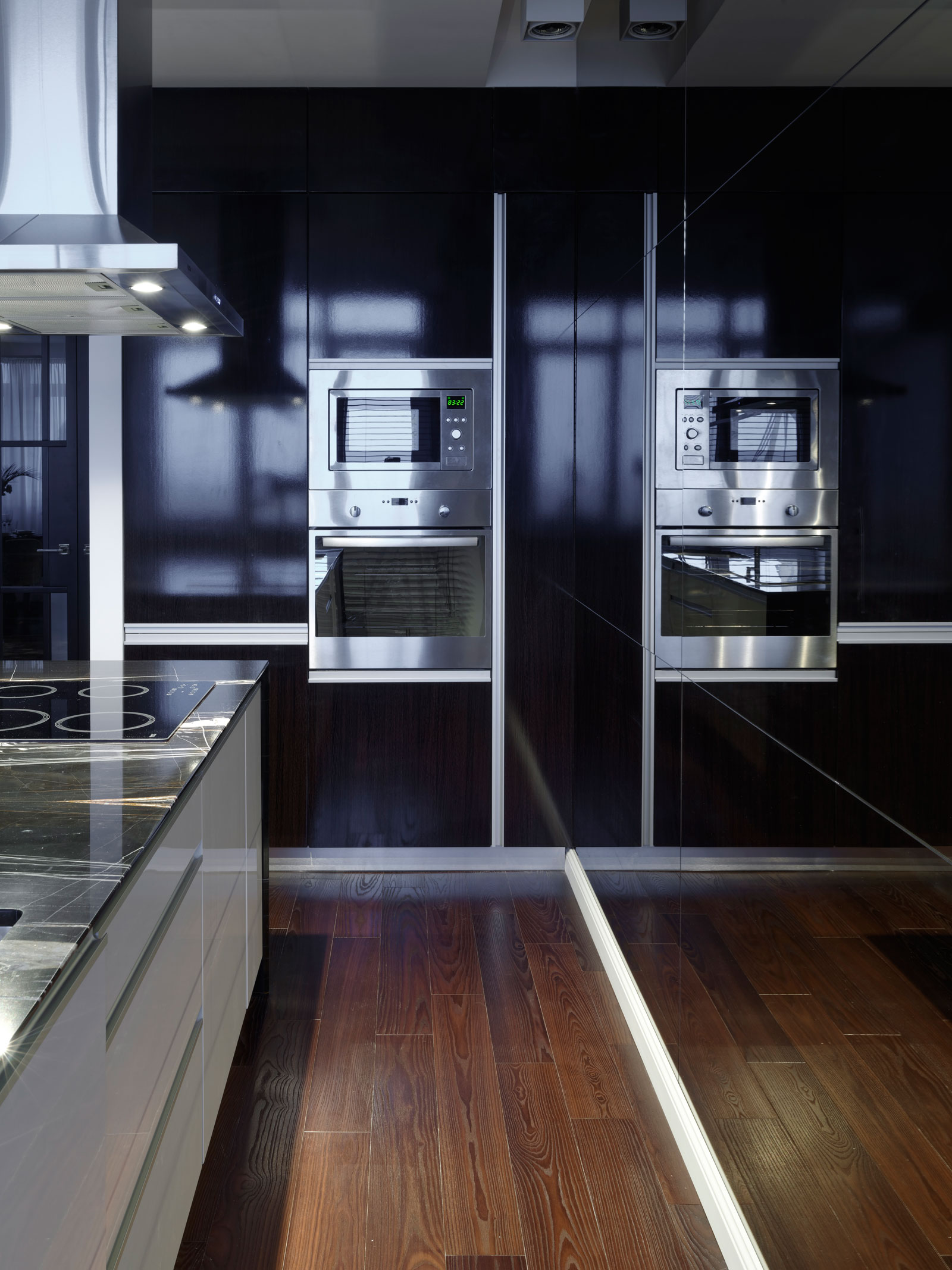 A Bright and Sophisticated Apartment with an Elegant Interior in Obolom by Absolute Interior Decor (7)