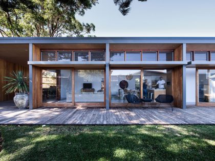 A Bright and Spacious Family Home with Beautiful Interiors in New South Wales by Bourne Blue Architecture (1)