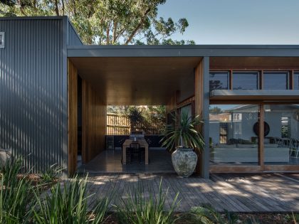 A Bright and Spacious Family Home with Beautiful Interiors in New South Wales by Bourne Blue Architecture (4)