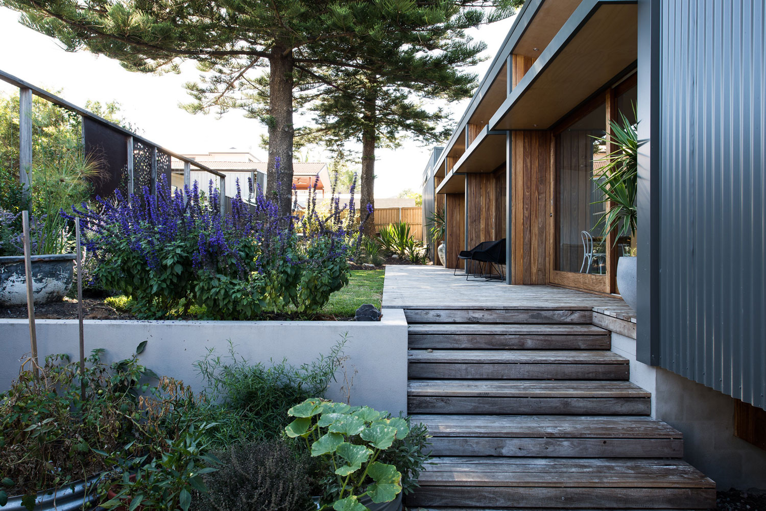 A Bright and Spacious Family Home with Beautiful Interiors in New South Wales by Bourne Blue Architecture (8)
