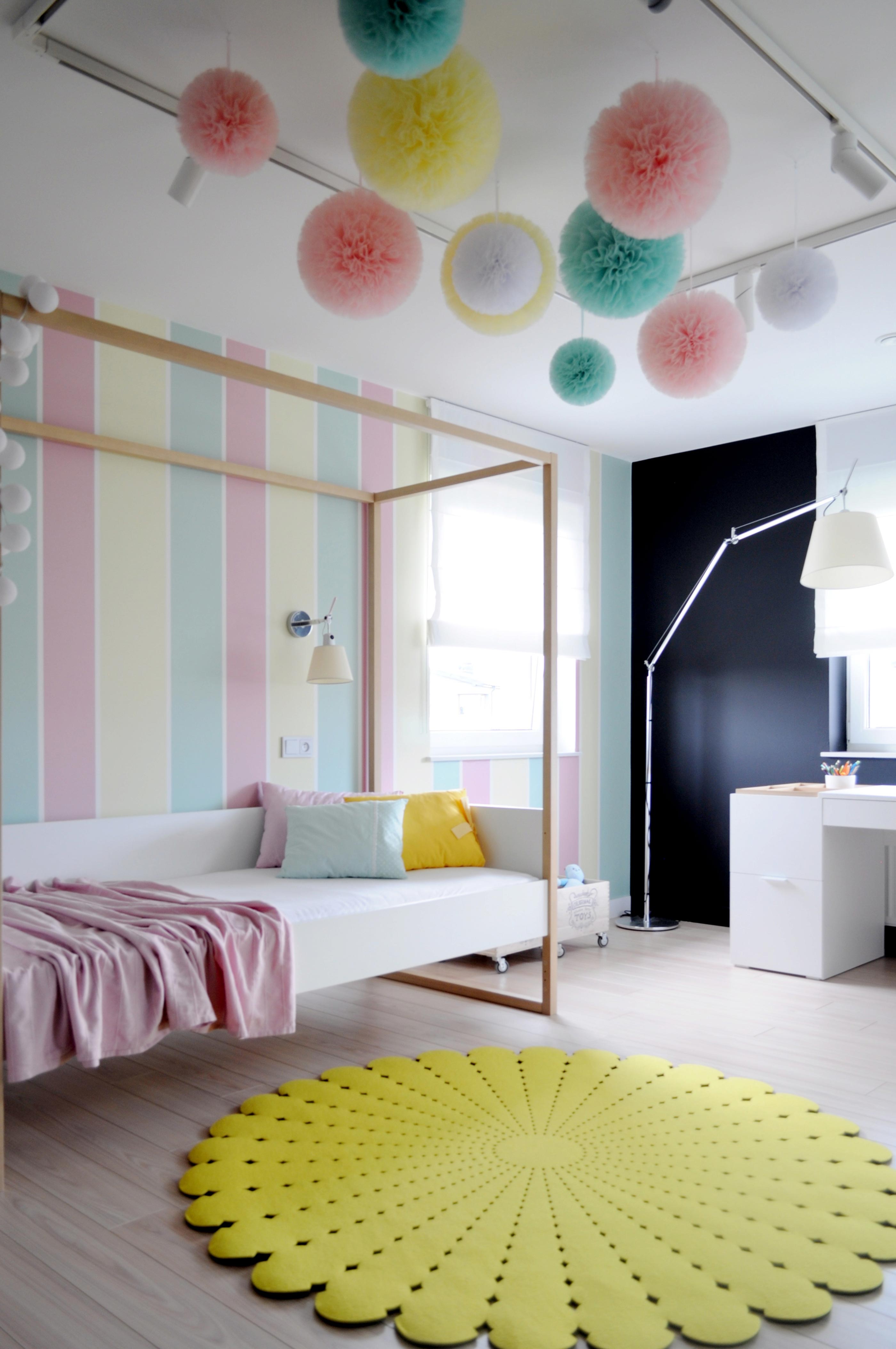 A Bright and Spacious House with Comfortable and Remarkable Interiors in Tarnowskie Gory by WIDAWSCY STUDIO ARCHITEKTURY (16)