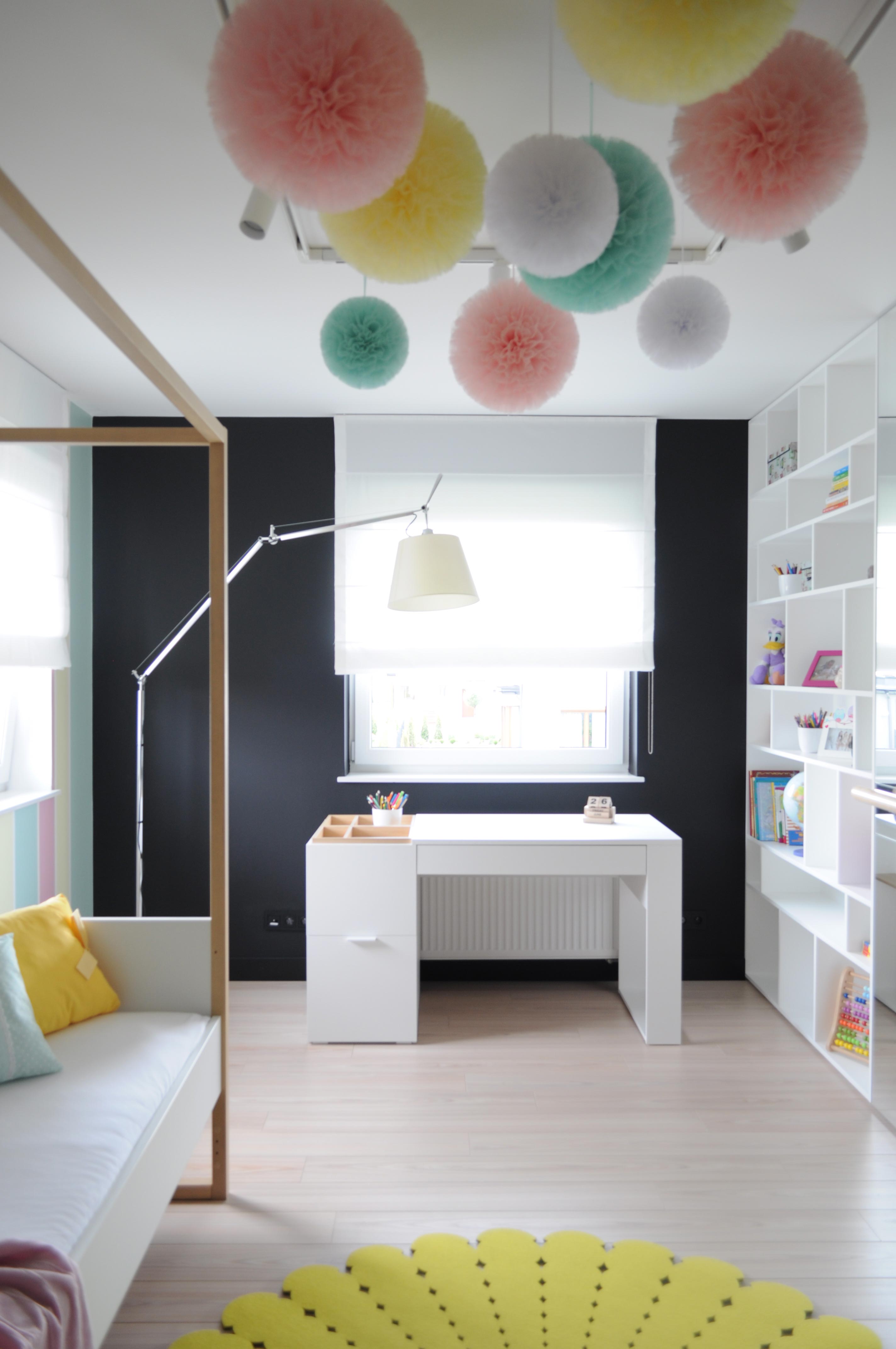 A Bright and Spacious House with Comfortable and Remarkable Interiors in Tarnowskie Gory by WIDAWSCY STUDIO ARCHITEKTURY (17)