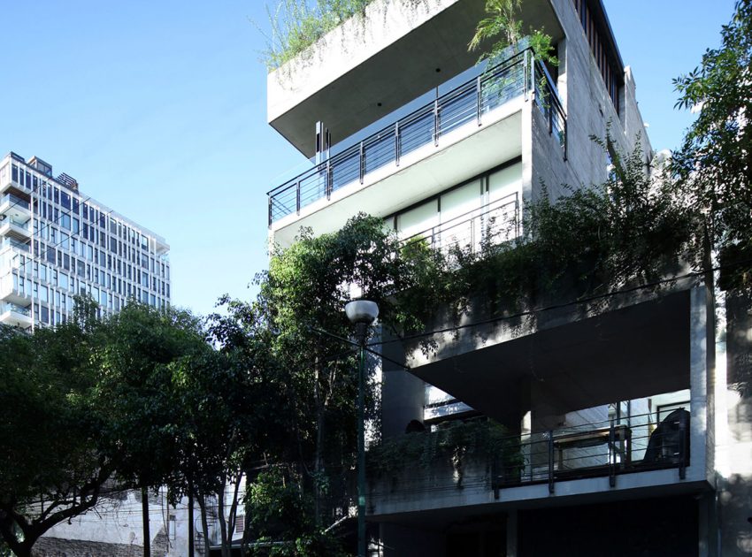 A Charming Art Deco Home with Unique and Modern Flair in Mexico City by Jorge Hernández de la Garza (1)