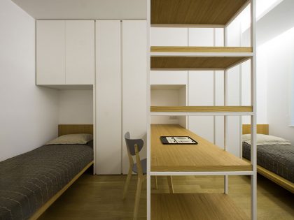 A Chic Contemporary Apartment with Minimalist Interior in Sofia by Elia Nedkov (11)