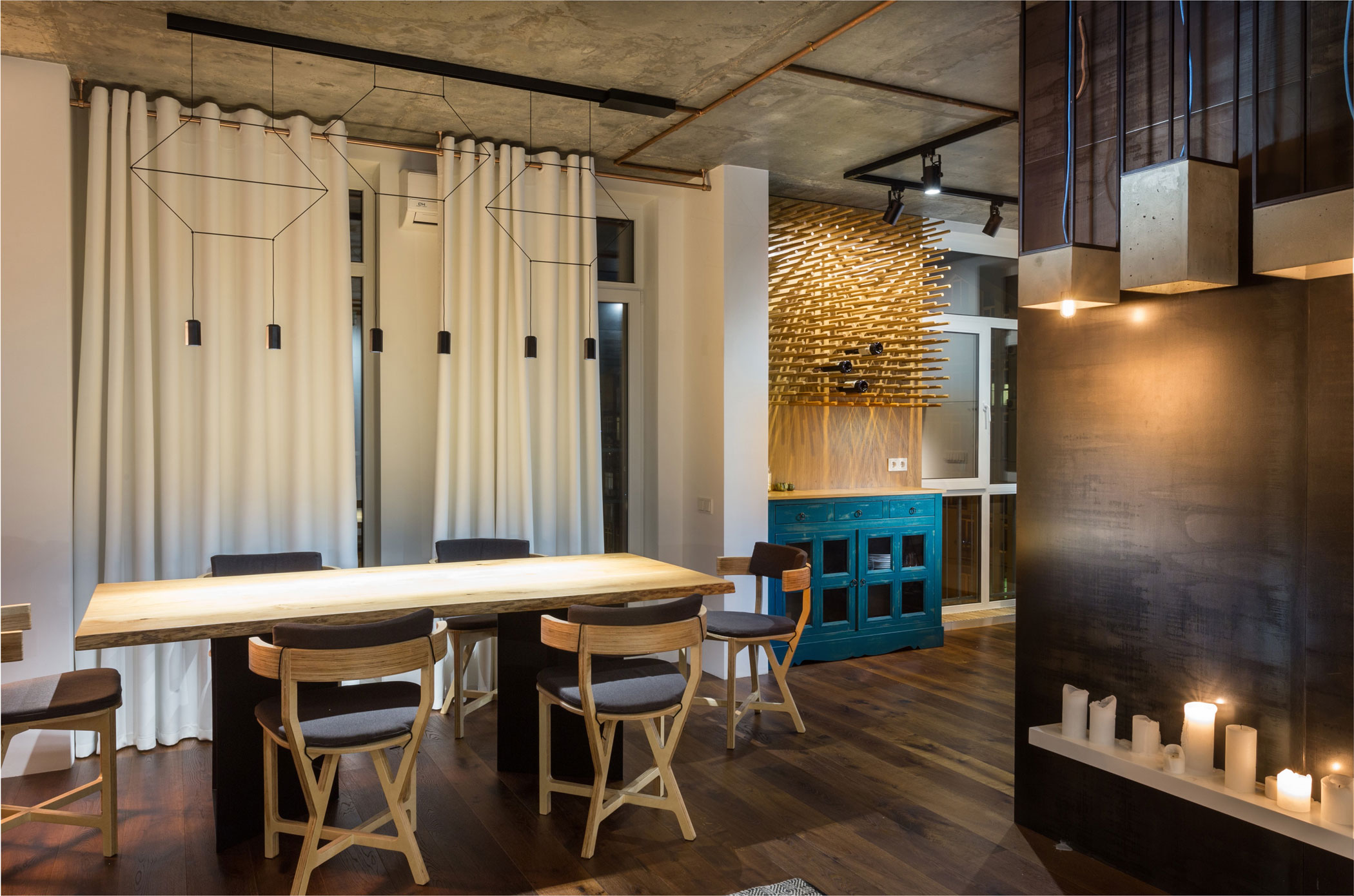 A Chic and Spacious Industrial Apartment with Warm Interiors in Kiev by SVOYA Studio (3)