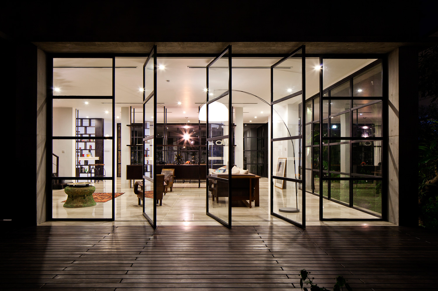 A Contemporary Home with Recycled Bricks, Concrete and Steel Frame Windows in Thao Dien by MM ++ Architects (24)