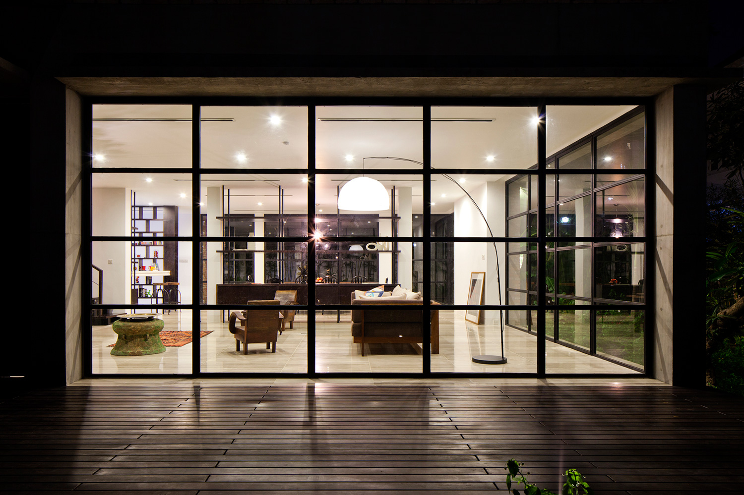A Contemporary Home with Recycled Bricks, Concrete and Steel Frame Windows in Thao Dien by MM ++ Architects (25)