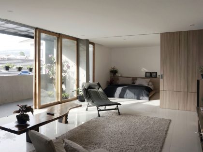 A Cozy Concrete House with Simple and Elegant Interior in Bandung City by eben (10)