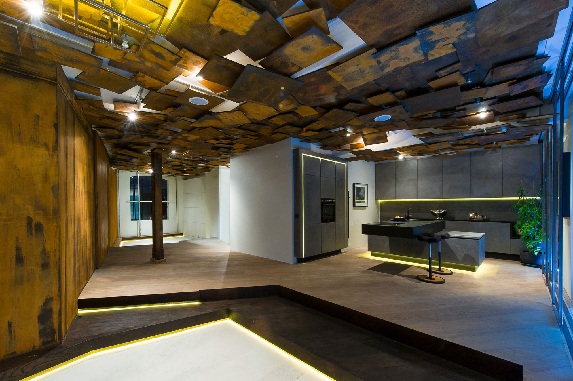 A Cozy Contemporary Home with Vintage Industrial Elements in London by 4M Group (23)