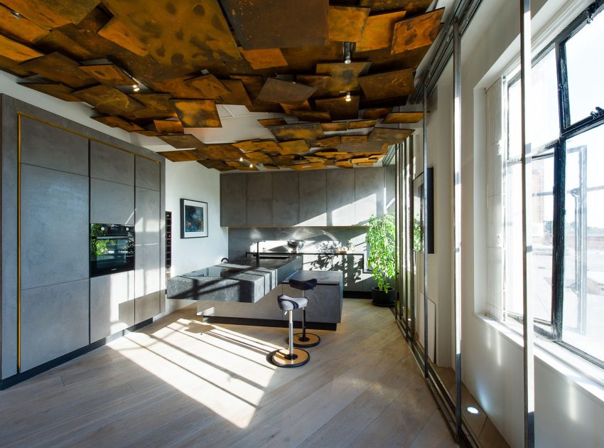 A Cozy Contemporary Home with Vintage Industrial Elements in London by 4M Group (5)