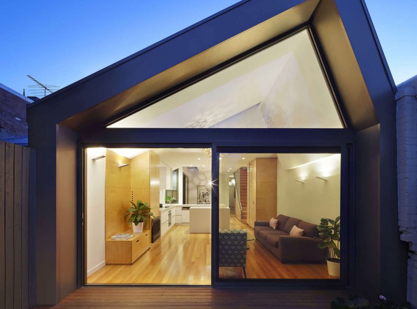 A Cozy Contemporary House for a Young Family with Two Children in Fitzroy North by Nic Owen Architects (14)