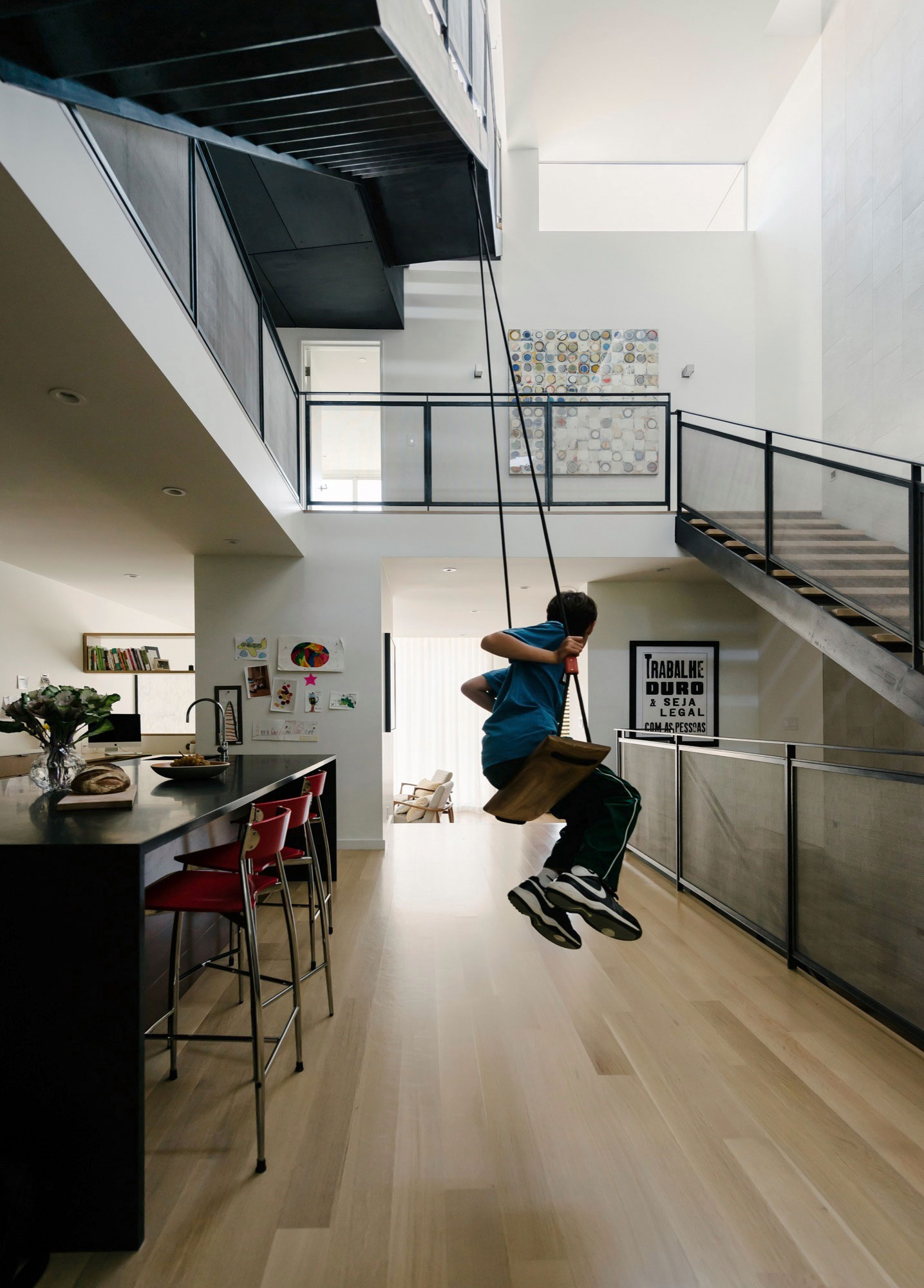 A Cozy and Playful Contemporary Home with Rooftop Garden in San Francisco by Feldman Architecture (4)