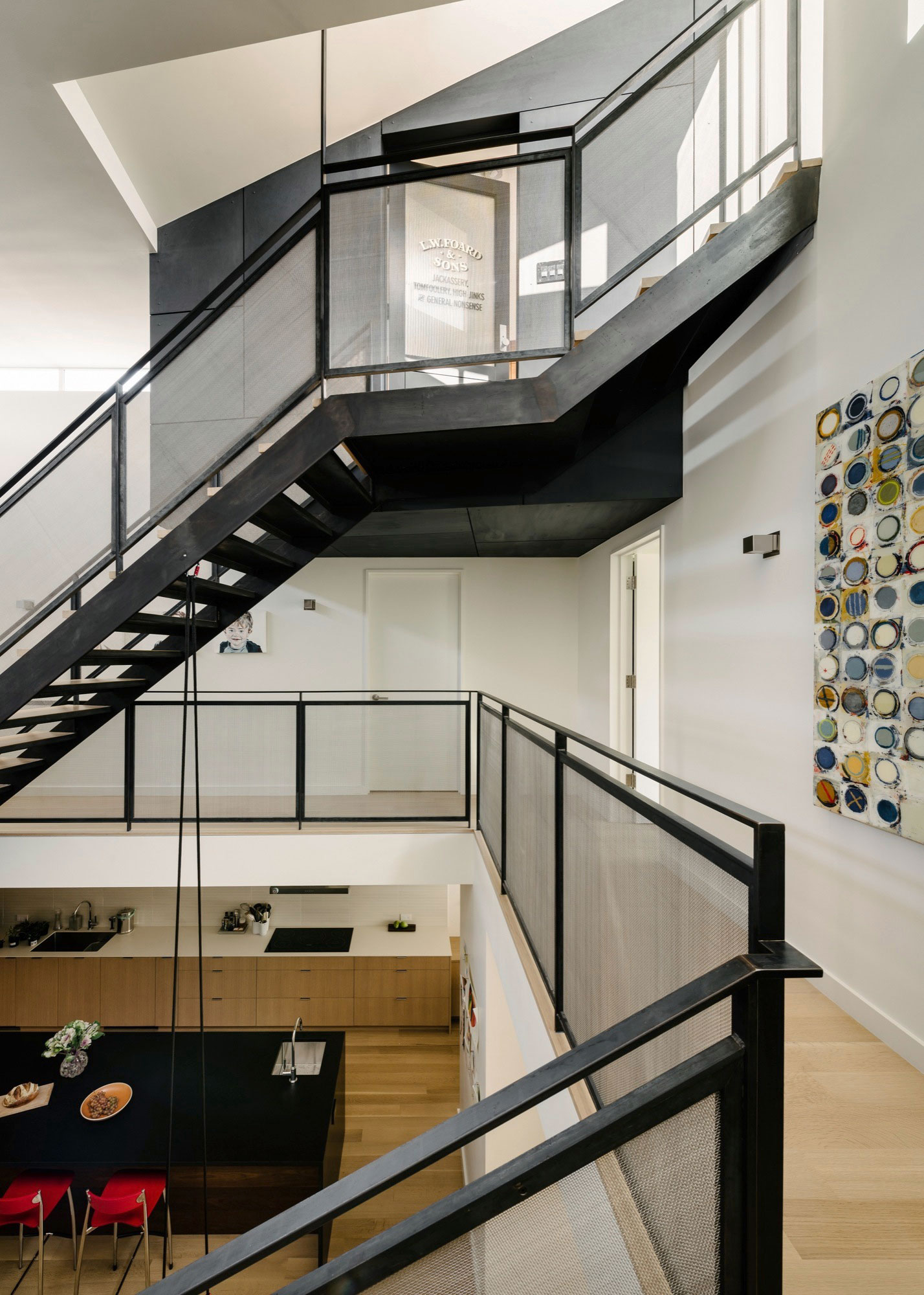A Cozy and Playful Contemporary Home with Rooftop Garden in San Francisco by Feldman Architecture (7)