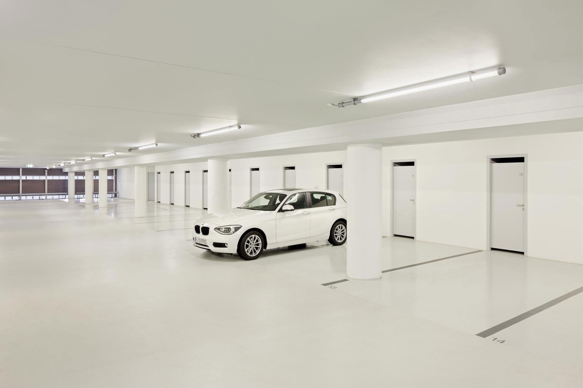 A Energy Efficient Modern Apartment with Stunning Views in Rotterdam, The Netherlands by Wiel Arets Architects (15)