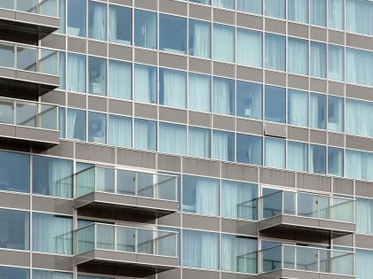 A Energy Efficient Modern Apartment with Stunning Views in Rotterdam, The Netherlands by Wiel Arets Architects (27)