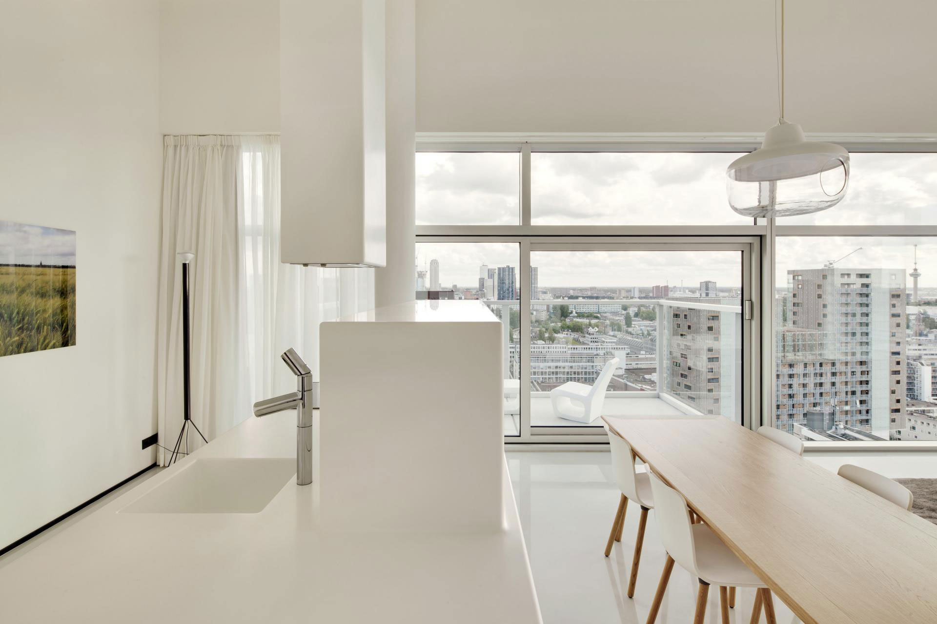 A Energy Efficient Modern Apartment with Stunning Views in Rotterdam, The Netherlands by Wiel Arets Architects (7)