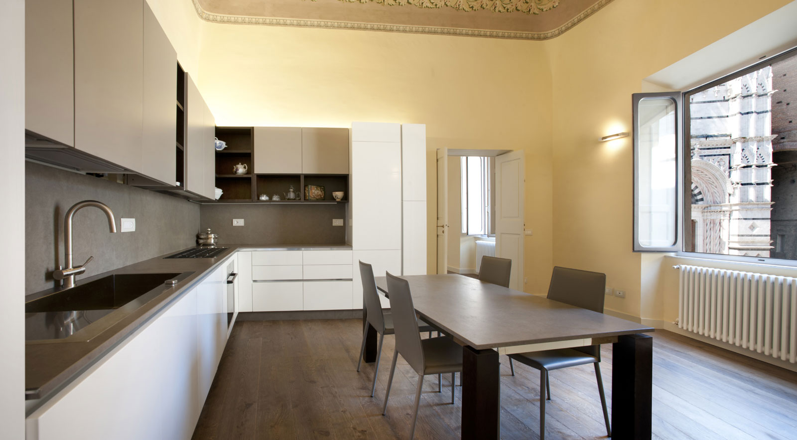 A Luminous Apartment Full of Contemporary Elegance in Siena, Italy by CMT Architetti (10)