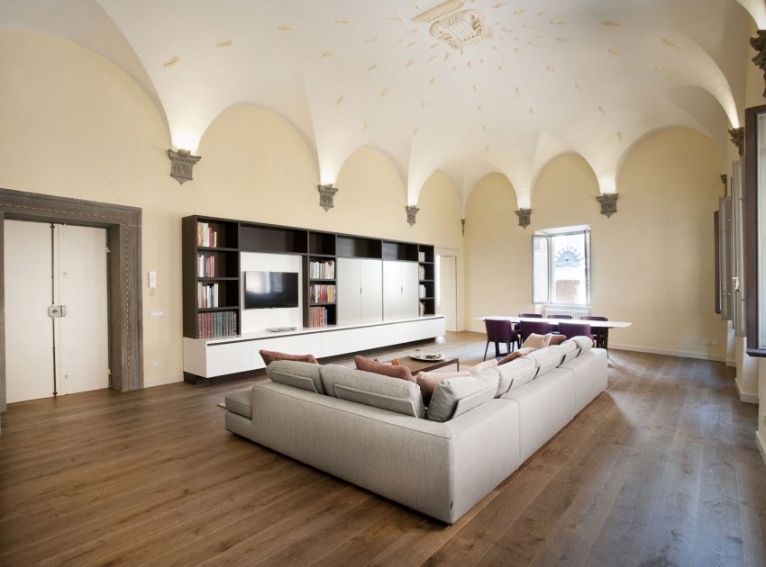 A Luminous Apartment Full of Contemporary Elegance in Siena, Italy by CMT Architetti (2)