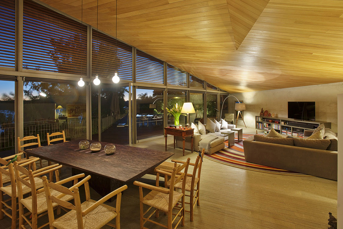 A Luminous Home Surrounded by Wonderful Landscape and Stunning Views of Mexico by Serrano Monjaraz Arquitectos (23)