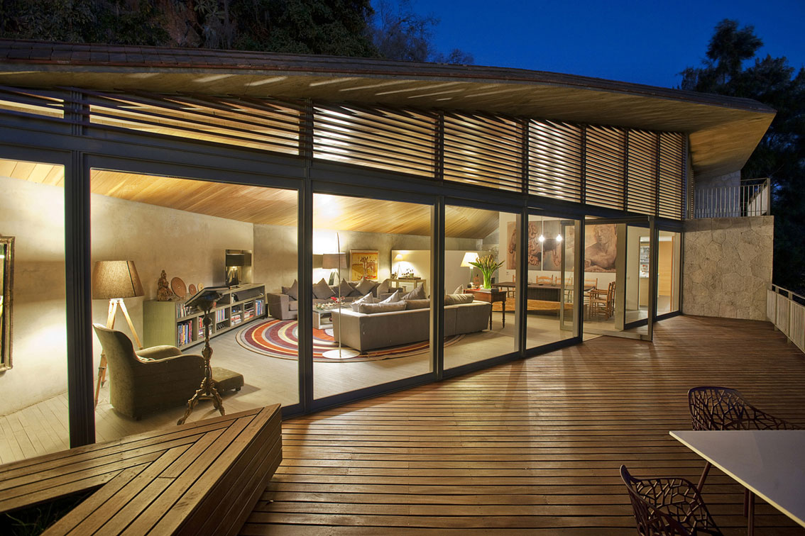 A Luminous Home Surrounded by Wonderful Landscape and Stunning Views of Mexico by Serrano Monjaraz Arquitectos (24)