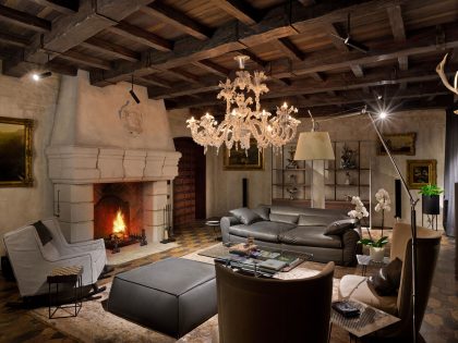 A Luxurious Contemporary Home with Mediterranean Touches and Rustic Vibe in Kiev, Ukraine by Baraban+ design studio (1)