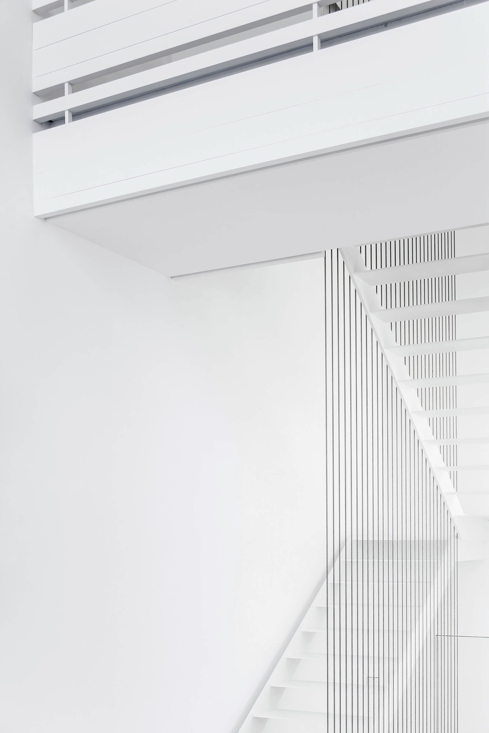 A Magnificent Modern Home with Pool and Cantilevered Bedroom in Shavei Tzion by Pitsou Kedem Architects (12)