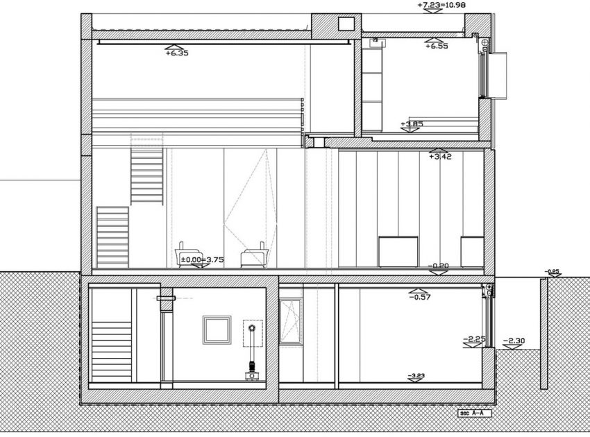 A Magnificent Modern Home with Pool and Cantilevered Bedroom in Shavei Tzion by Pitsou Kedem Architects (32)