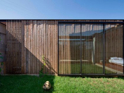 A Modern House Built From Reclaimed Concrete Blocks and Rough-Sawn Wood in Yackandandah, Australia by ARCHIER (11)