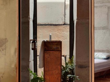 A Modern House Built From Reclaimed Concrete Blocks and Rough-Sawn Wood in Yackandandah, Australia by ARCHIER (30)