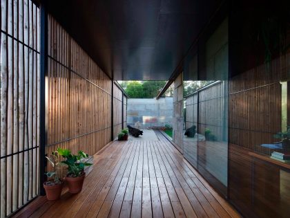 A Modern House Built From Reclaimed Concrete Blocks and Rough-Sawn Wood in Yackandandah, Australia by ARCHIER (4)