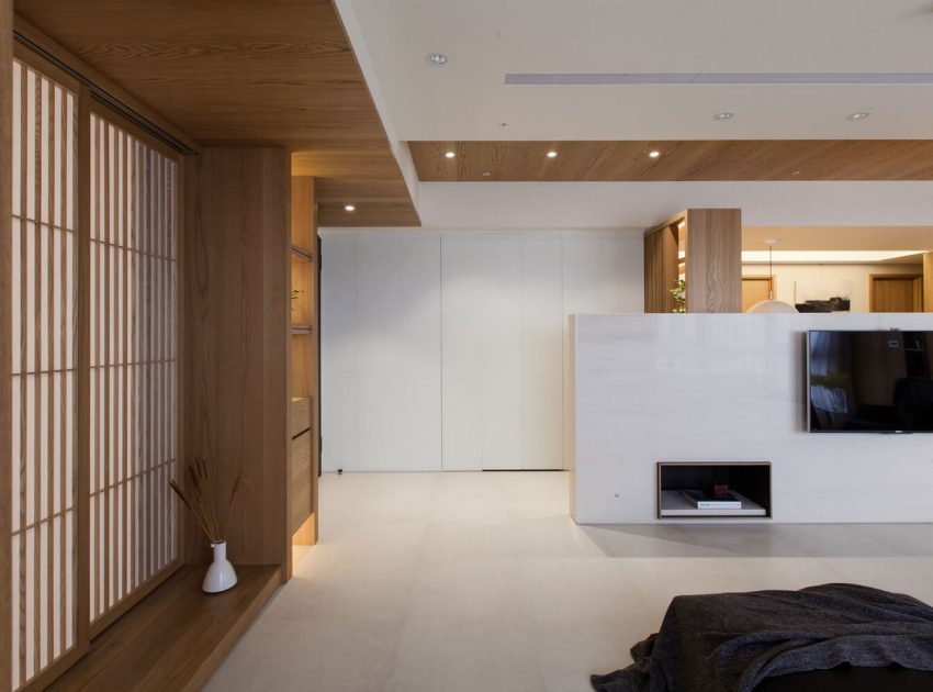 A Neat and Luminous Apartment with Rich Warm Textures in Kaohsiung City by PMD (7)