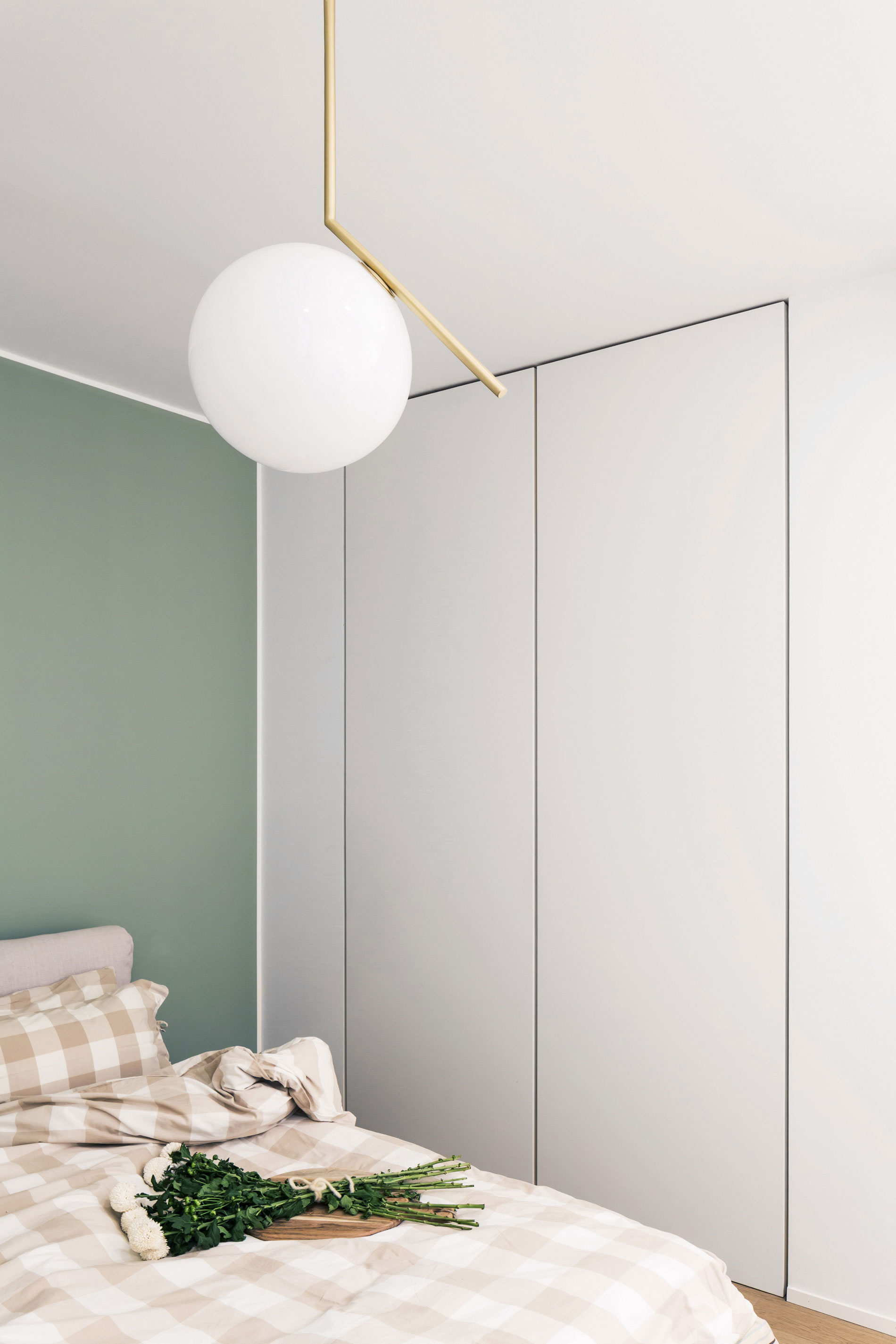 A Playful and Bright Modern Apartment with Wood Accents in Milan, Italy by AIM (14)