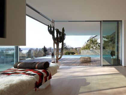 A Simple But Sophisticated Contemporary Home with Infinity Pool in Munich, Germany by Stephan Maria Lang (5)