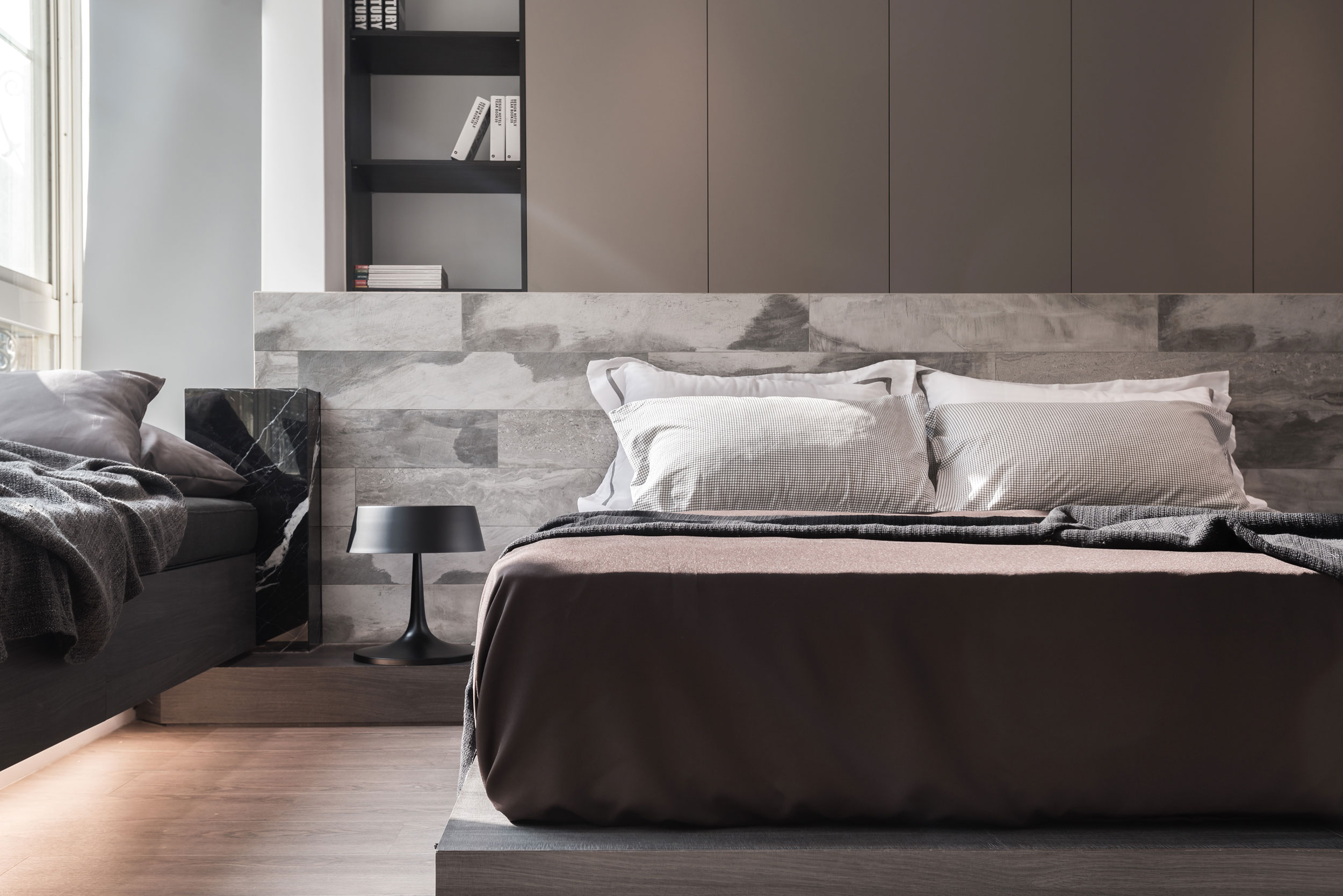 A Simple Contemporary House with Minimalist Interior in Taichung, Taiwan by Z-AXIS DESIGN (17)