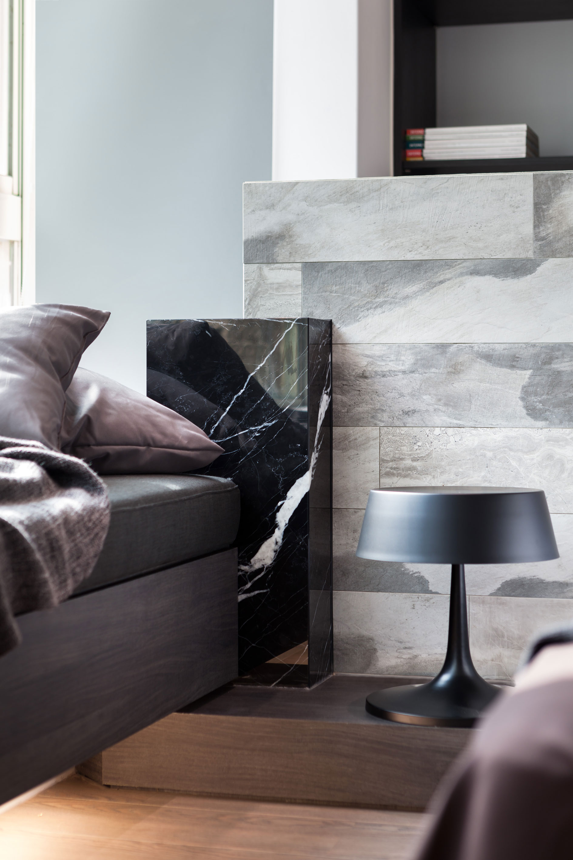 A Simple Contemporary House with Minimalist Interior in Taichung, Taiwan by Z-AXIS DESIGN (20)