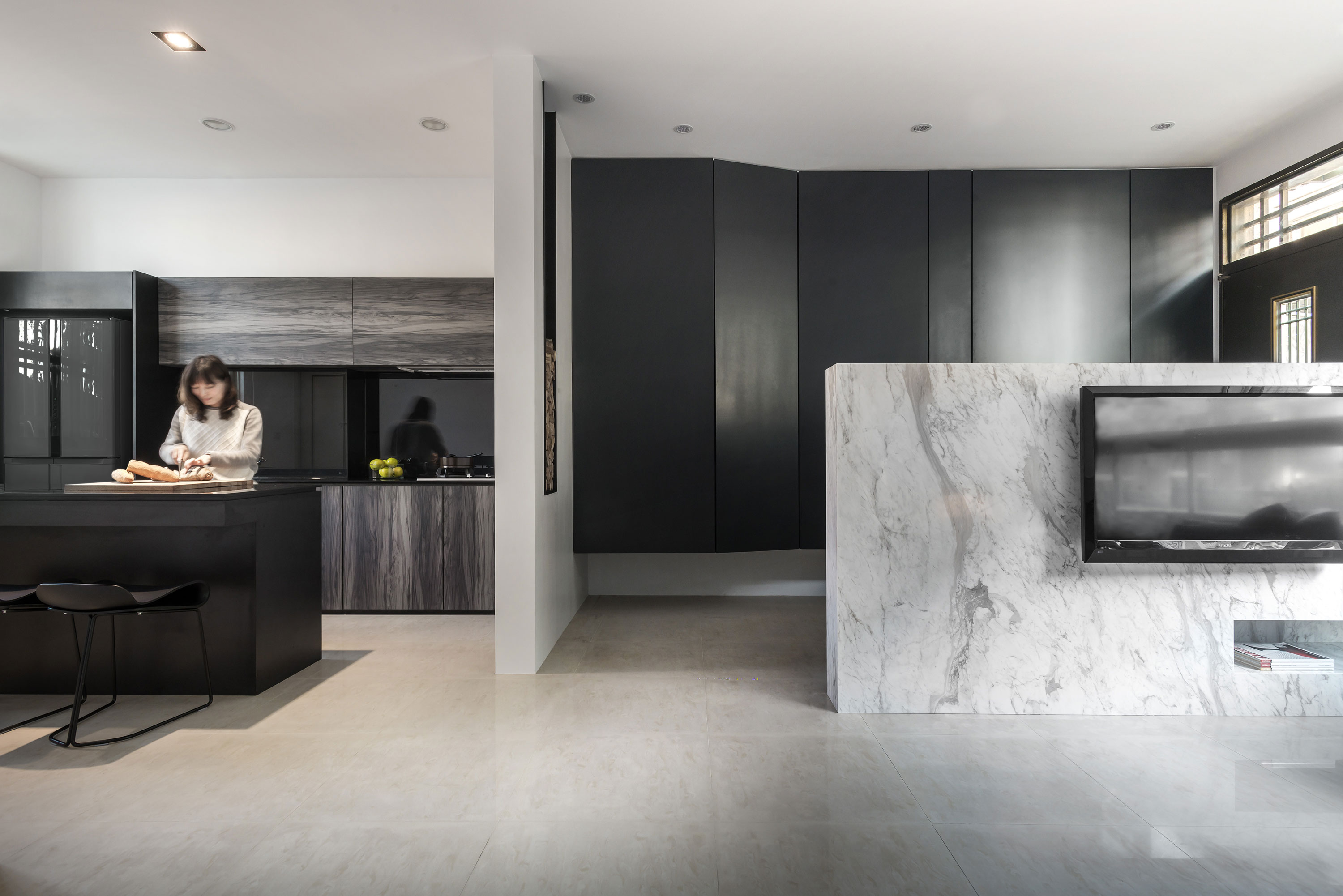 A Simple Contemporary House with Minimalist Interior in Taichung, Taiwan by Z-AXIS DESIGN (4)