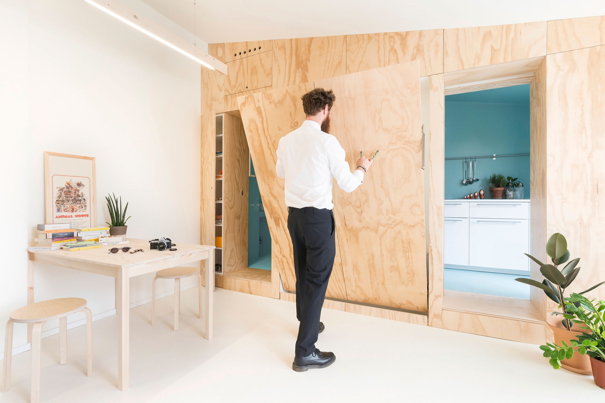 A Simple and Clean Apartment with Bright and Functional Interiors in Milan, Italy by studioWOK (8)