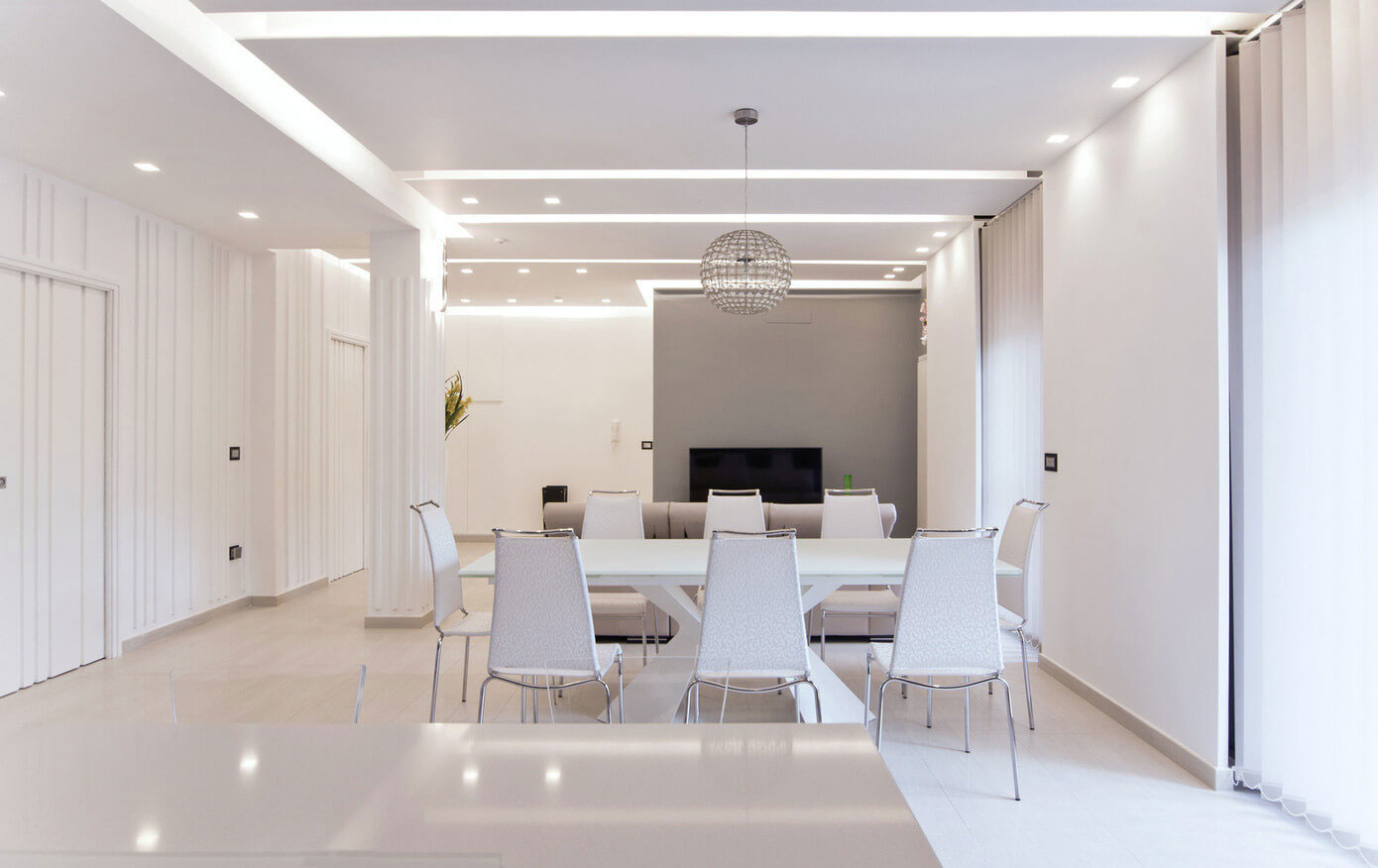 A Sleek Contemporary Apartment with Stylish Interiors in Naples, Italy by B2C Architects (6)